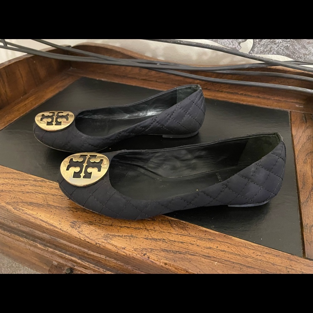 Tory burch Slip ons size 6